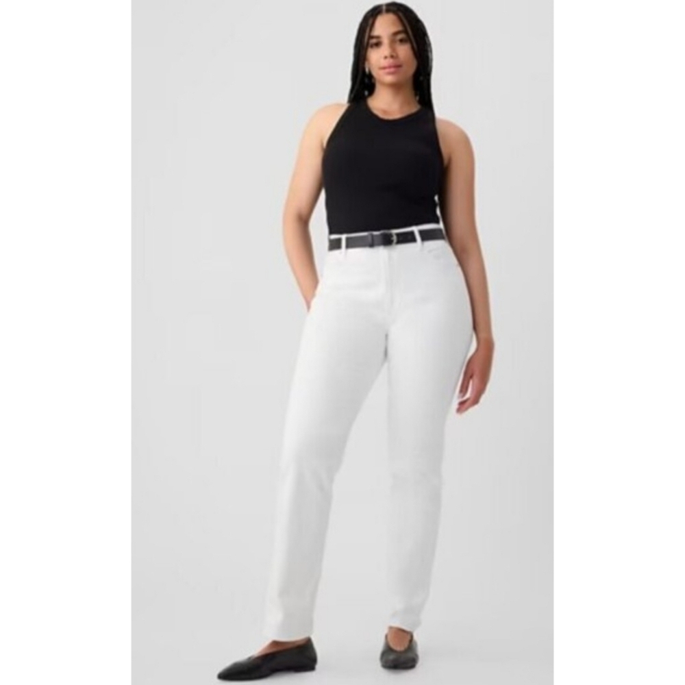 GAP White 90s Straight High Rise Petite Jeans